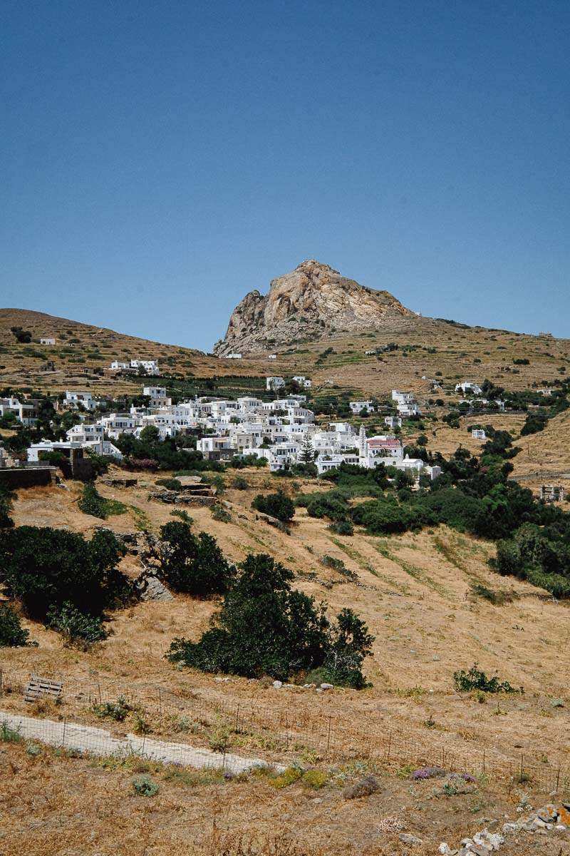 Tinos Exobourgo